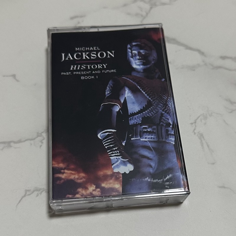 Audio Music Track - Kaset Audio Retro Baru Segel Tertutup
